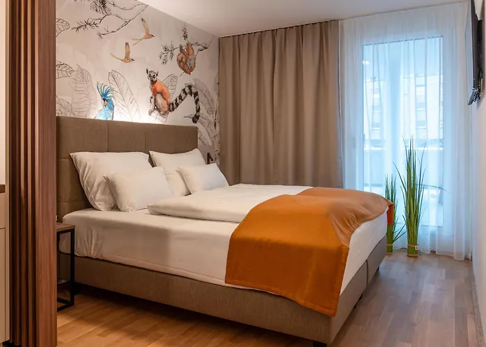 Oliver Pulse I With Self Check-in 4* Bécs